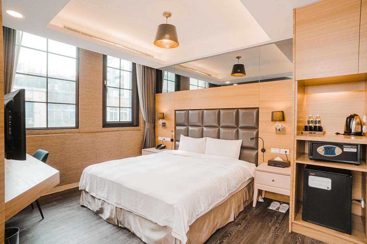 Royal Rose Hotel Ximen تايبيه الغرفة الصورة